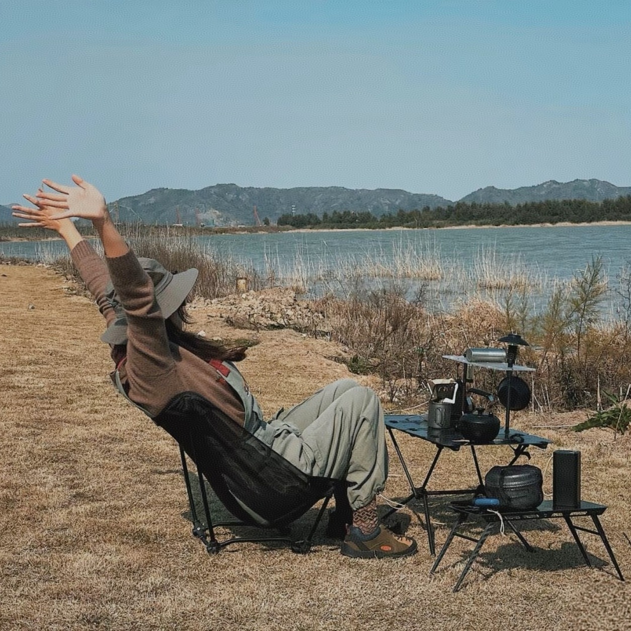 Portable Off Ground Folding Mo - مراجعة Outdoor Camping Hammock Chair وسعره